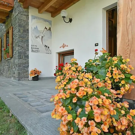 La Casa Della Guida 住宿加早餐酒店 3*