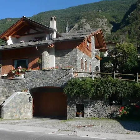 La Casa Della Guida Bed & Breakfast Pontey