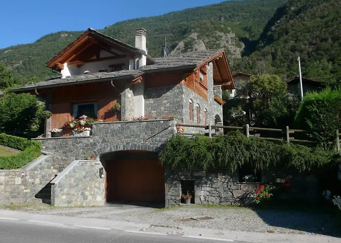 La Casa Della Guida Bed & Breakfast Pontey